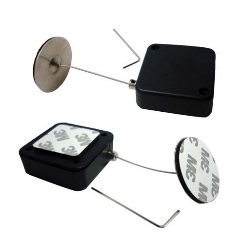 1.5M Retractable Steel Wire Security Pull Tether Box Square Shape With Customized Ends